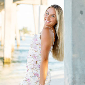 Meet your Posher, Brooke